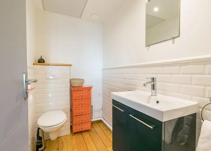 Le Corbeau Et Le Homard, Un Vrai Havre De Paix