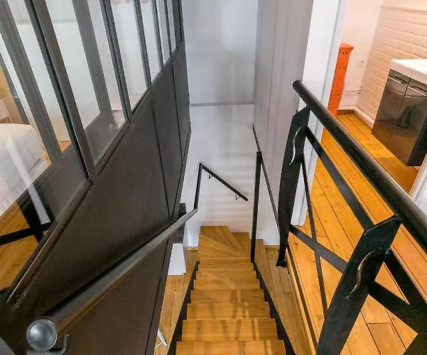 Apartment Le Corbeau Et Le Homard, Un Vrai Havre De Paix Dijon